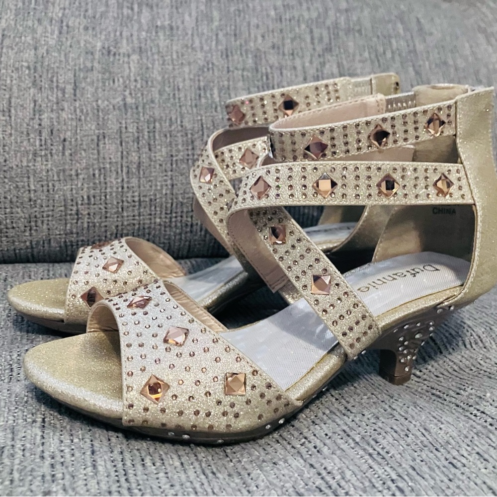 Girls Gold Studded Heels